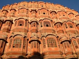 architecture - palace-of-winds-jaipur-india-in-morning-light.jpg
